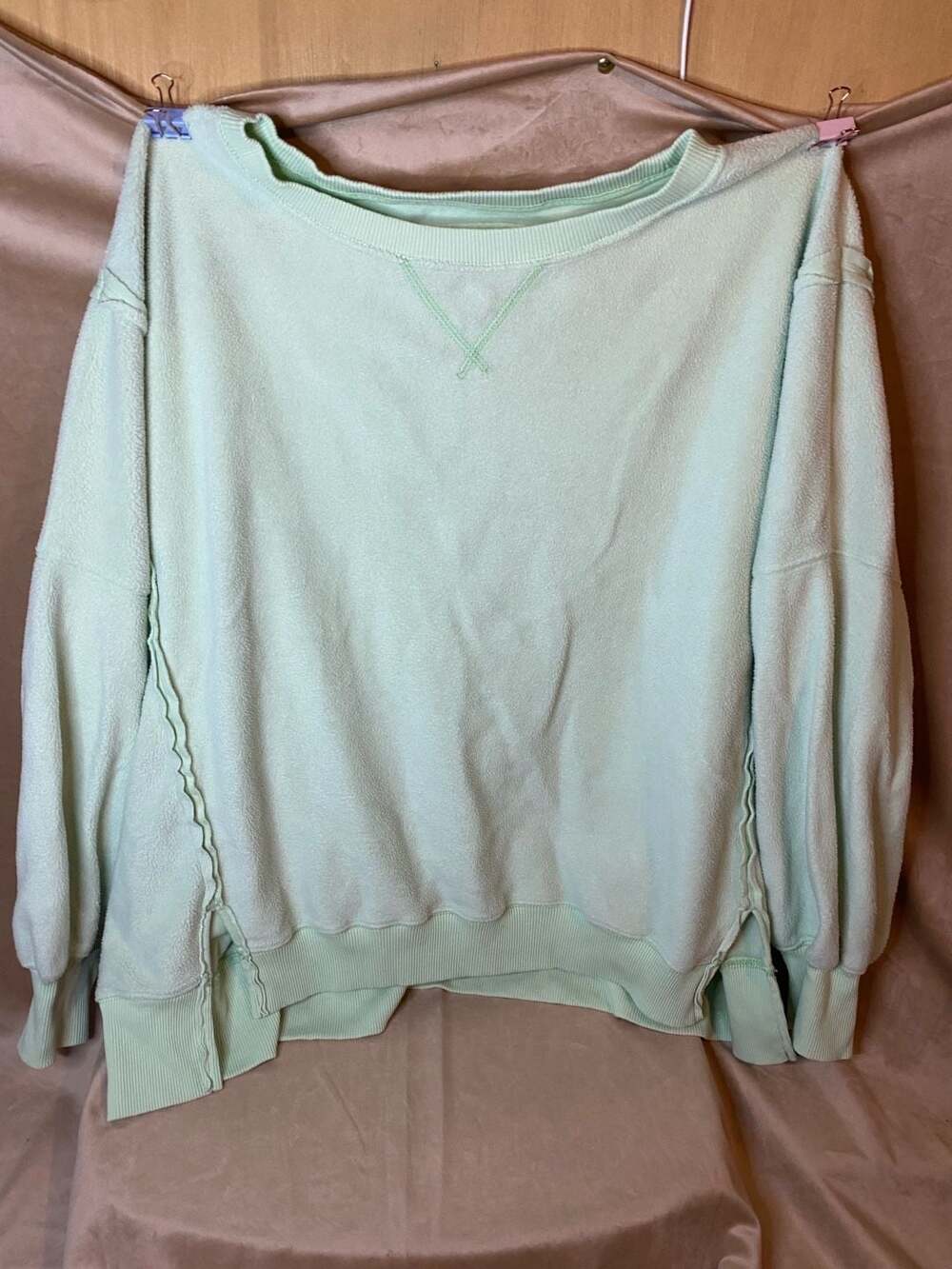 American Eagle This Feels Seriously Huggable Fleece Sweatshirt Mint Green